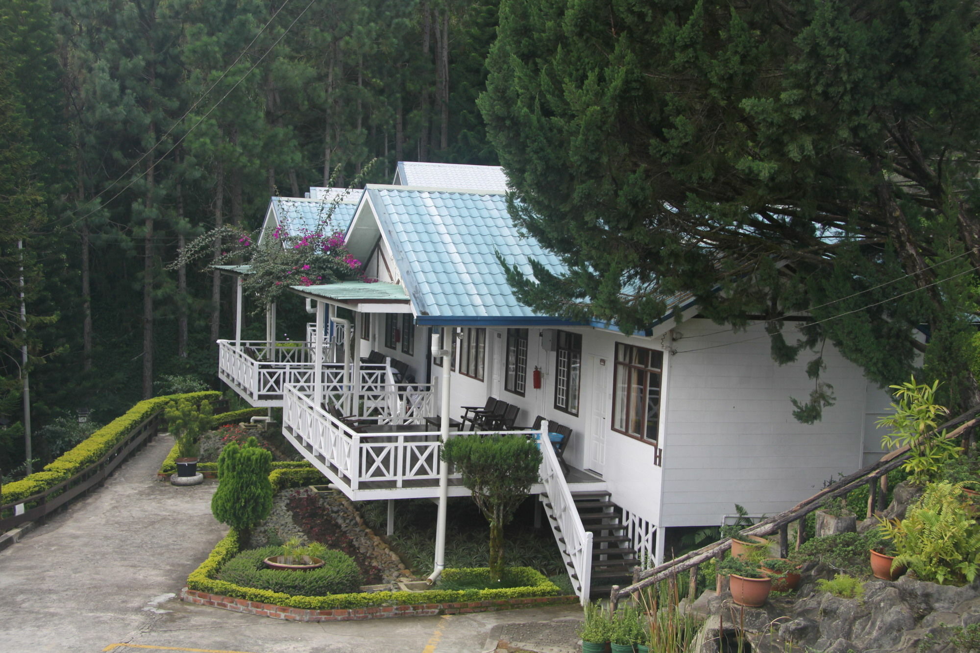 Kinabalu Pine Resort Kampong Kundassan Exterior photo